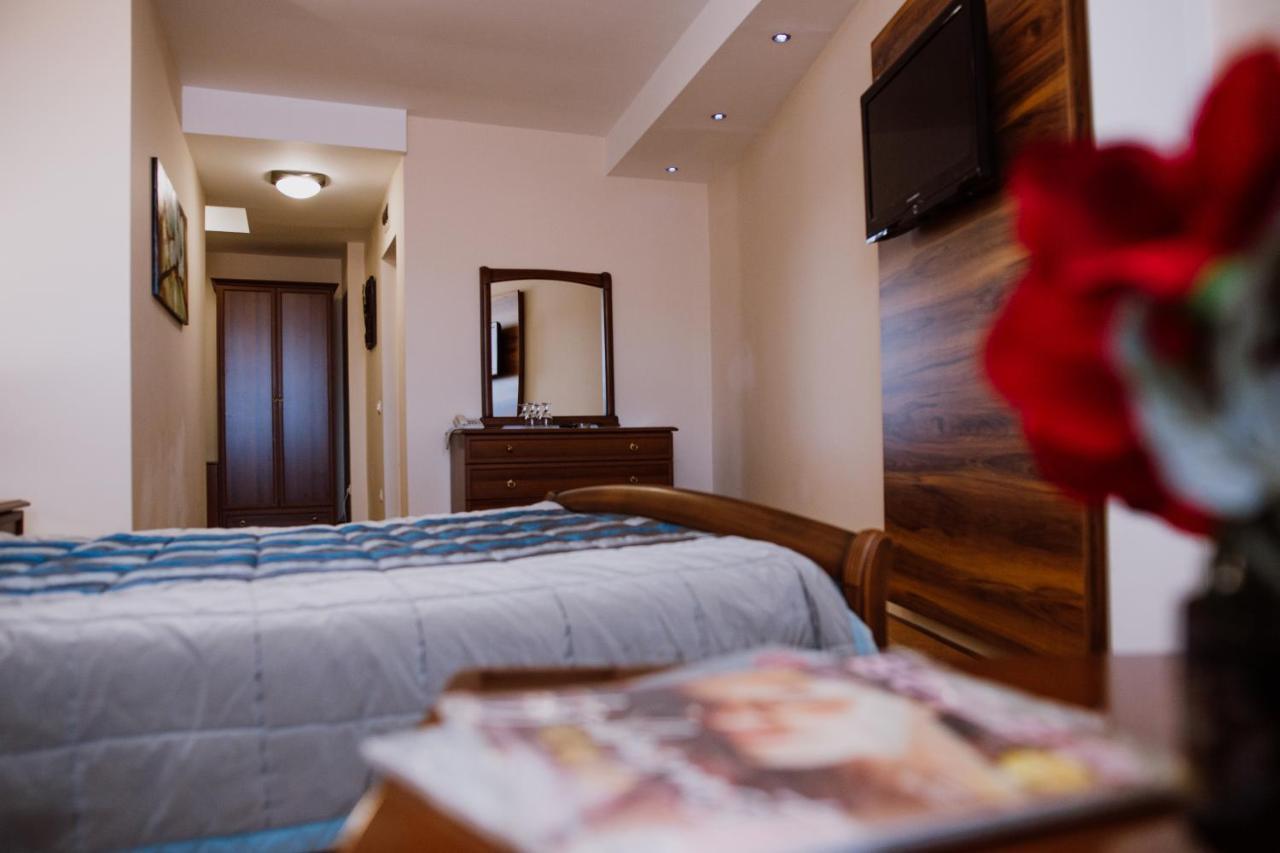 Bela Kuka Hotel Bitola Ngoại thất bức ảnh
