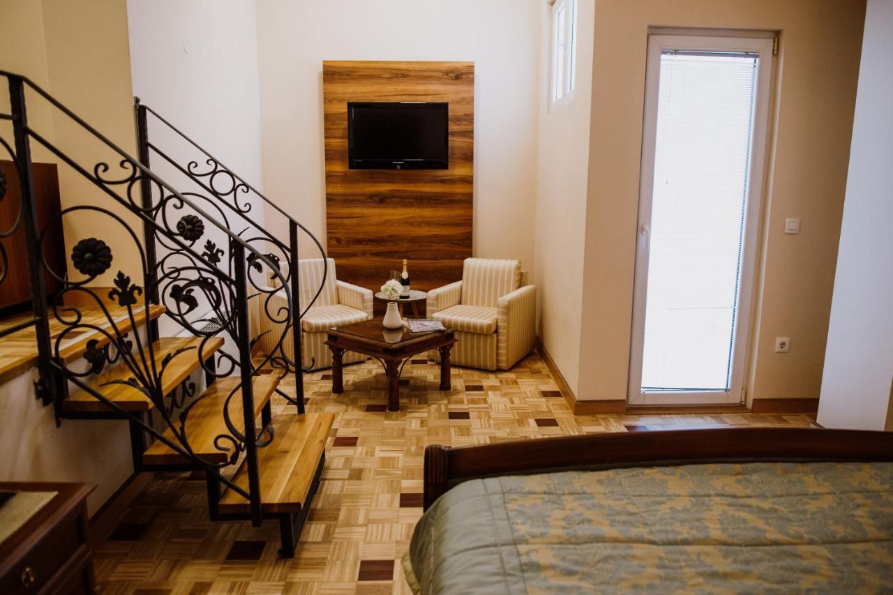 Bela Kuka Hotel Bitola Ngoại thất bức ảnh